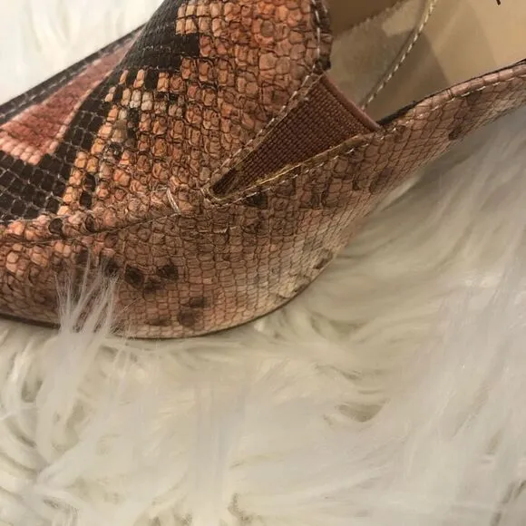 Adrienne Vittadini Snake skin mules. 6.5