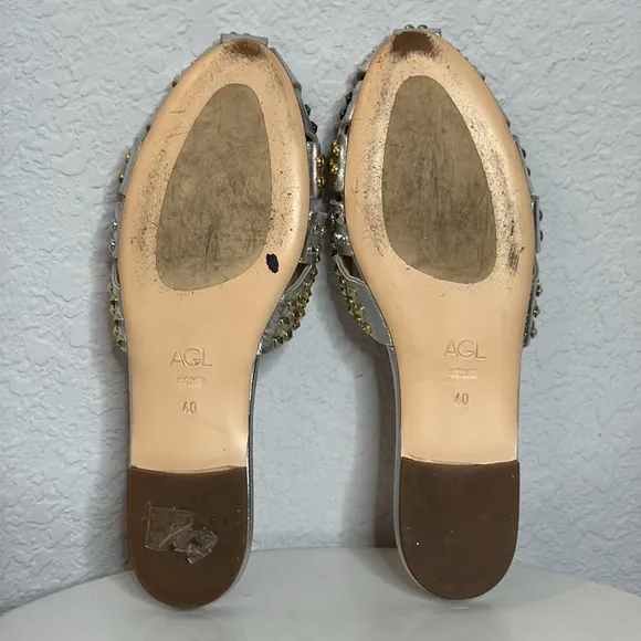 AGL ATTILIO GIUSTI LEOMBRUNI MILLY SILVER STUDDED LEATHER FLAT MULES