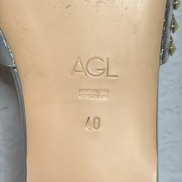 AGL ATTILIO GIUSTI LEOMBRUNI MILLY SILVER STUDDED LEATHER FLAT MULES