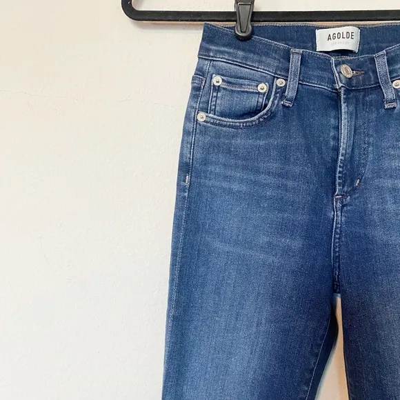 AGOLDE Sophie Mid-Rise Crop Jeans Stretch Denim Raw Hem Claremont Wash Size 24