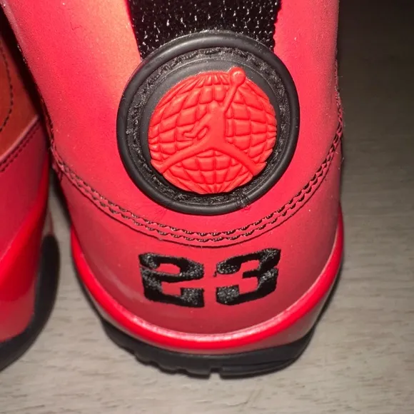 Air Jordan 9 Motorboat Jones Red and Black Athletic Shoes High-Top Design