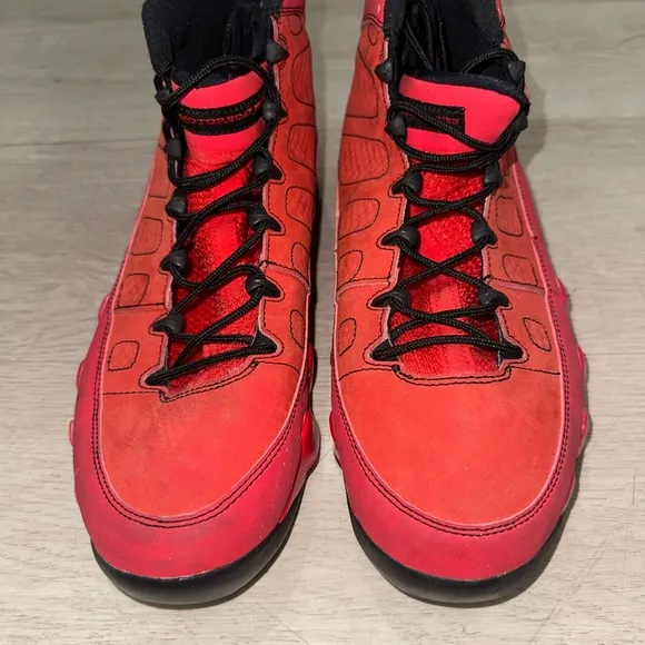 Air Jordan 9 Motorboat Jones Red and Black Athletic Shoes High-Top Design