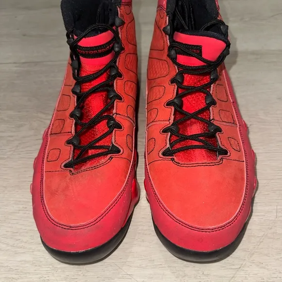 Air Jordan 9 Motorboat Jones Red and Black Athletic Shoes High-Top Design