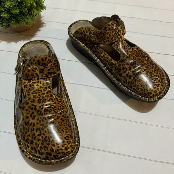 Alegria Black Brown Leipard Cheetah Animal Print Clogs Women’s Size 39