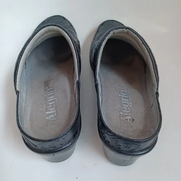 Alegria Clogs Mules Black Tooled Leather Slip On Comfort Western Womens 8 or 39