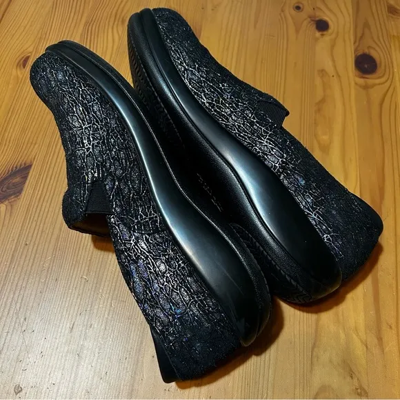 Alegria Keli Anti Slip Leather Clogs Slip On Totally Cellular Metallic 41/10.5