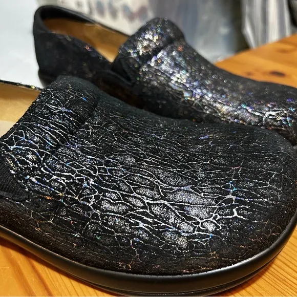 Alegria Keli Anti Slip Leather Clogs Slip On Totally Cellular Metallic 41/10.5
