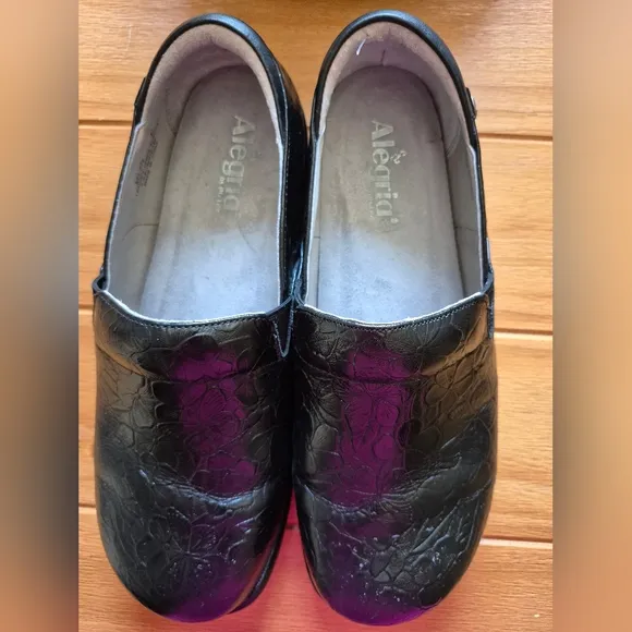 Alegria Leather Professional Clogs - Size 42 (11.5 US)