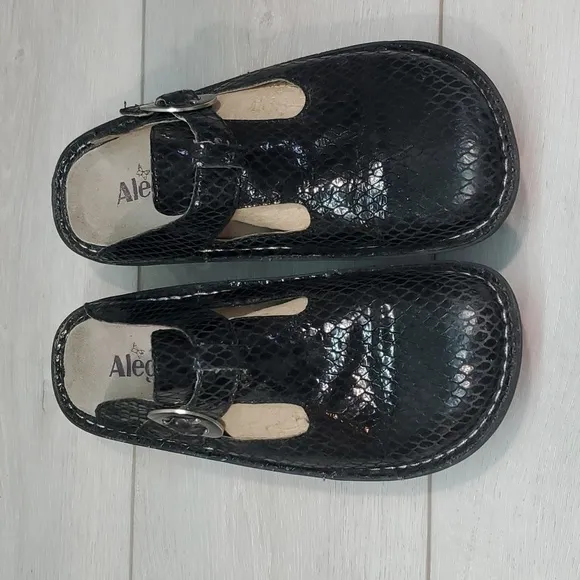 Alegria Women Comfort ALG-701 Leather Snake Clogs Mule shoes sz 37/7-7.5