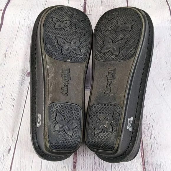 Alegria 'Debra' Slip-On Nurse Clogs