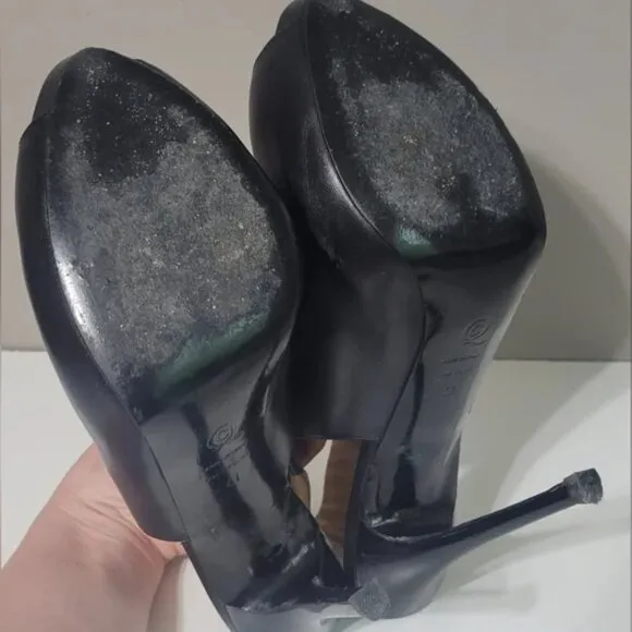 Alexander McQueen Leather Slingback Black and Cream Heels