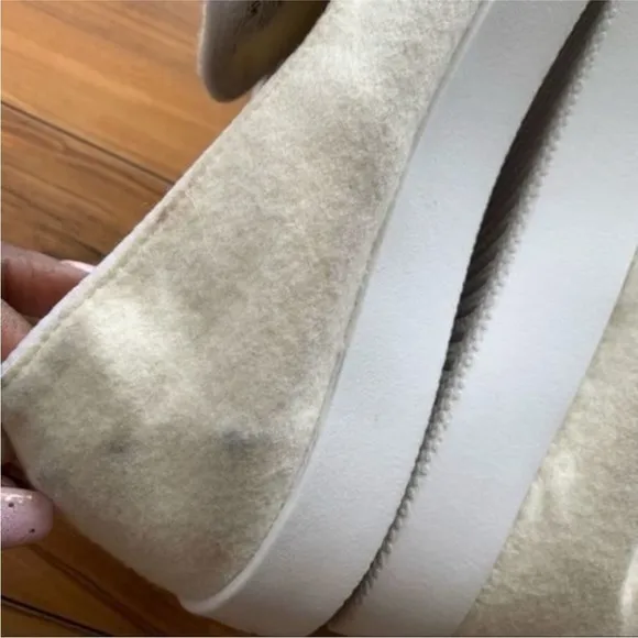 Allbirds mens‎ slip on  cream loafers 11