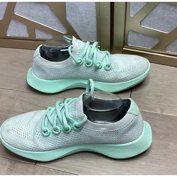 ALLBIRDS Men's Tree Dasher 1 SNEAKERS SZ 9 Roads running shoes Green