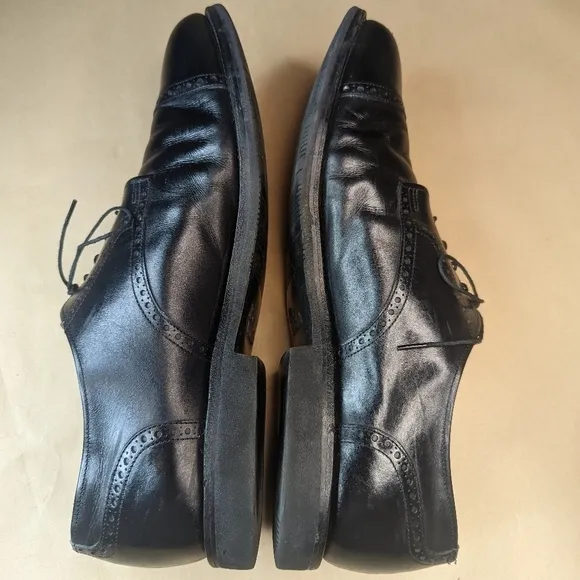 Allen Edmonds &quot;Benton&quot; Cap Toe Oxfords 3408 Men's Size 15D Black leather. Vibram