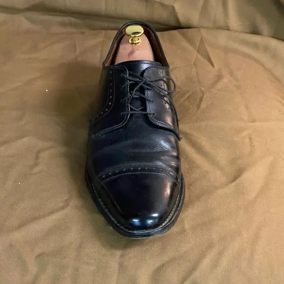Allen Edmonds &quot;Clifton&quot; Black Leather Cap Toe 4 Eyelet Lace Up Oxfords Sz 9.5M