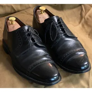 Allen Edmonds &quot;Clifton&quot; Black Leather Cap Toe 4 Eyelet Lace Up Oxfords Sz 9.5M