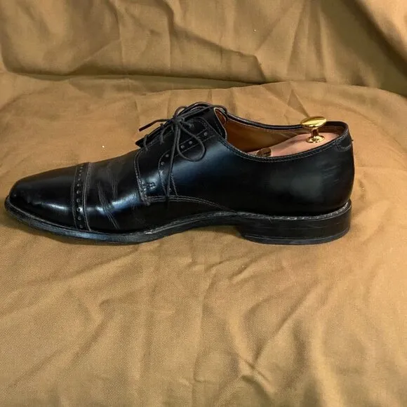 Allen Edmonds &quot;Clifton&quot; Black Leather Cap Toe 4 Eyelet Lace Up Oxfords Sz 9.5M