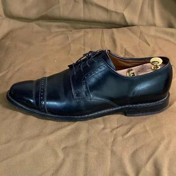Allen Edmonds &quot;Clifton&quot; Black Leather Cap Toe 4 Eyelet Lace Up Oxfords Sz 9.5M