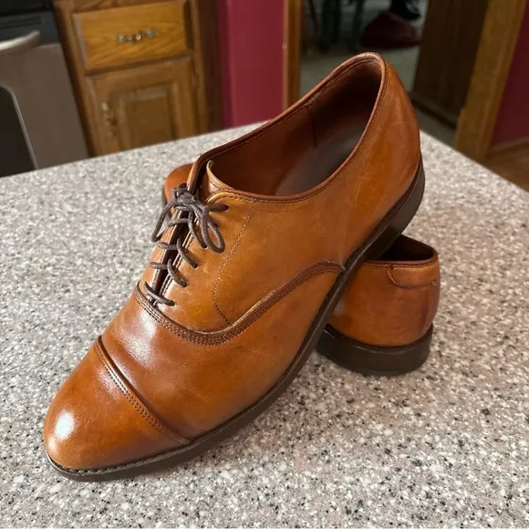 Allen Edmonds &quot;Park Avenue&quot; Cap-Toe Men's Brown Oxfords Size 9EEE