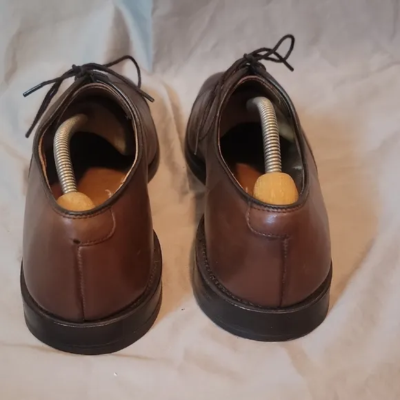 Allen Edmonds Brown Cap-Toe Oxford Shoes