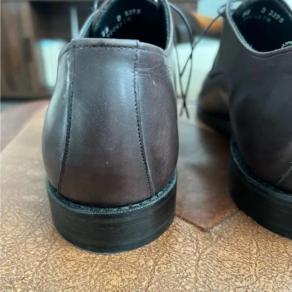 Allen Edmonds Brown Oxfords Sleek Derby Design