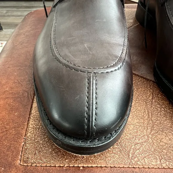 Allen Edmonds Brown Oxfords Sleek Derby Design