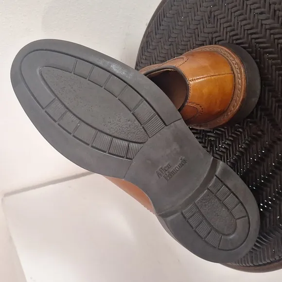 Allen Edmonds Split Toe Oxfords Men Size 9 1/2 D