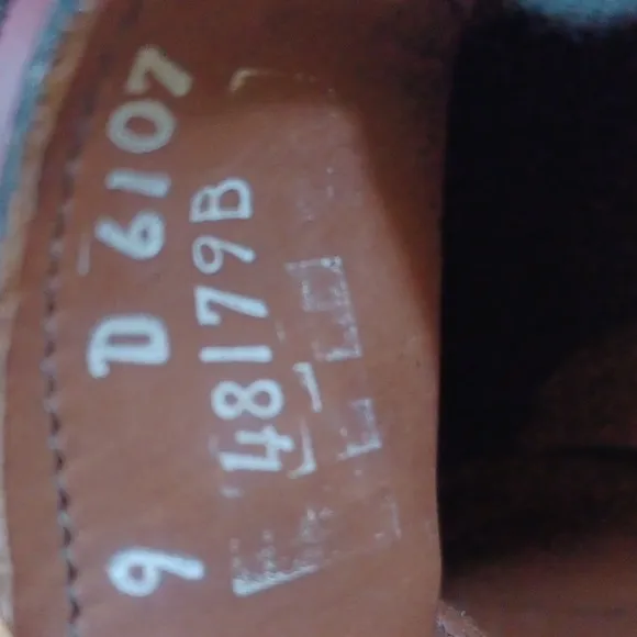 Allen Edmunds Oxford Dress Shoe!