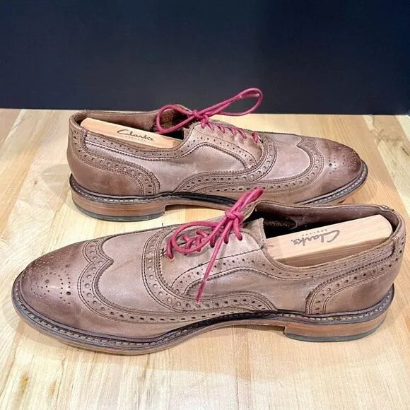 Allen Edmonds NEUMONK Brown Brogue Wingtip Oxfords. Size 9.5 (3E).