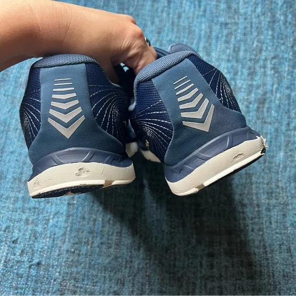 Altra Rivera 2 Running Shoes in Navy Blue