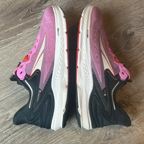 Altra Torin 6 Road Running Shoes Pink Black Womens 9.5 UK 7.5 EU 41