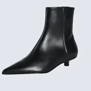 &amp; OTHER STORIES Kitten Heel Ankle boots NEW