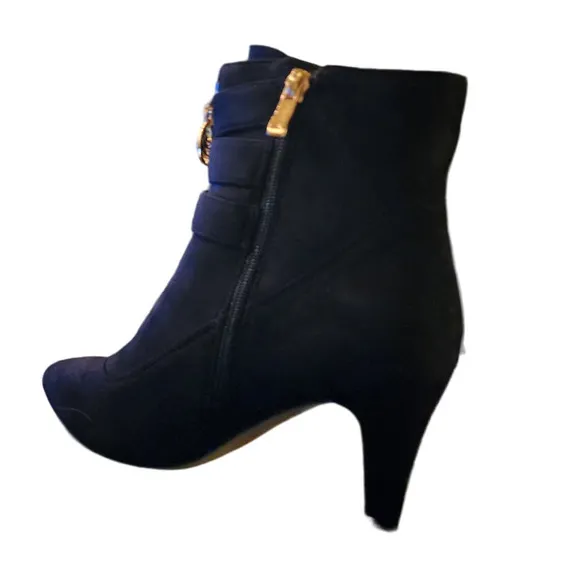 &quot;IDIFU Amanda  High Heels - Almond Toe, Size 8, Ankle Strap Slingback&quot;