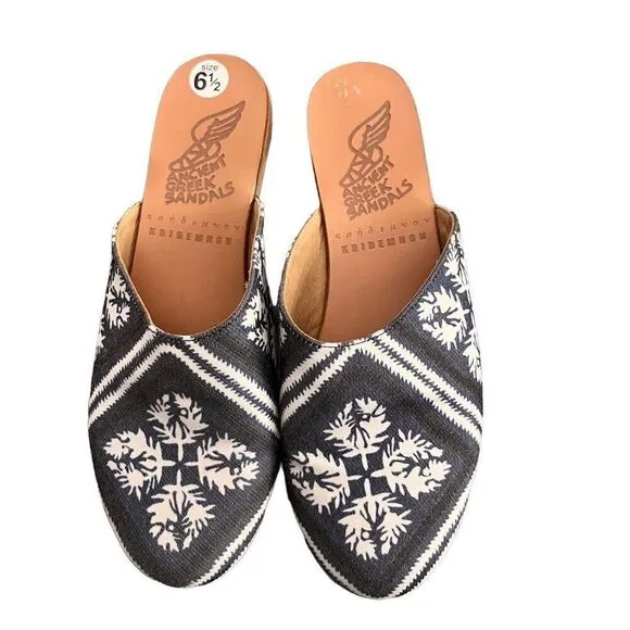 Ancient Greek Sandals Bandana Print Flat Mules Size 6.5