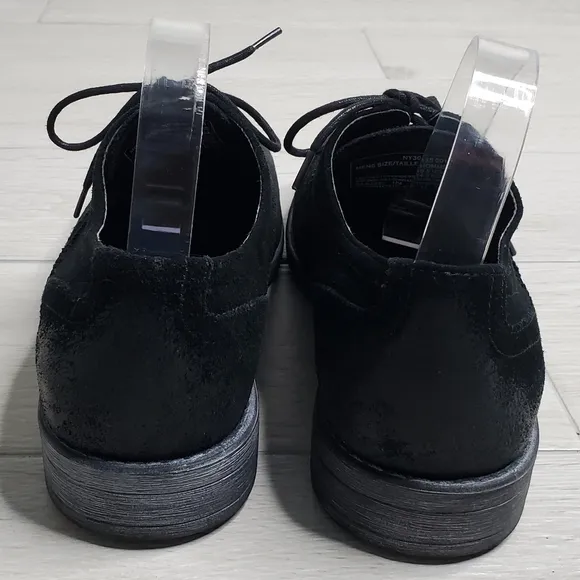 ANDREW MARC NEW YORK Distressed Wingtip Lace-Up Oxfords 10.5.