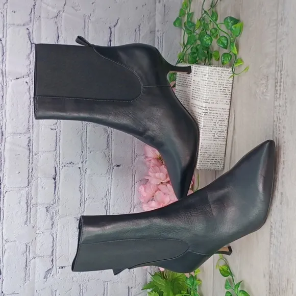 Ann Taylor Leather Boots NWOT