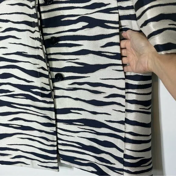 ANN TAYLOR Zebra Coat Navy and Cream Size Small
