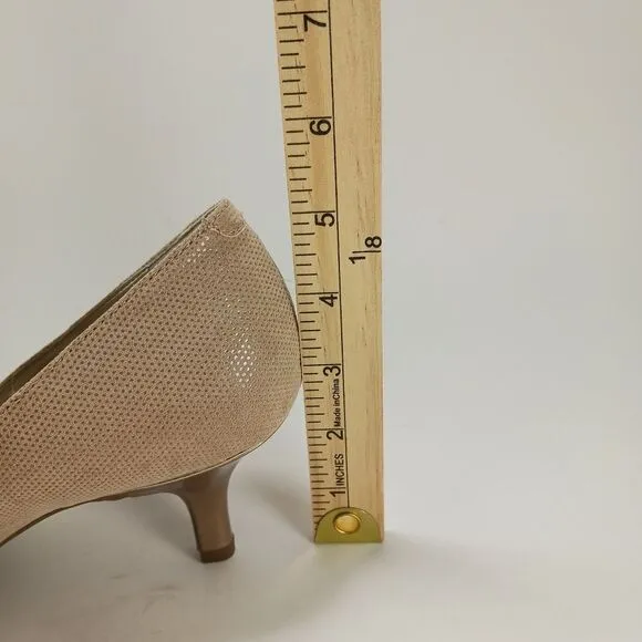 Anne Klein IFlex AkFlouncy Metallic/ Faux Suede Size 8M. NWOT.
