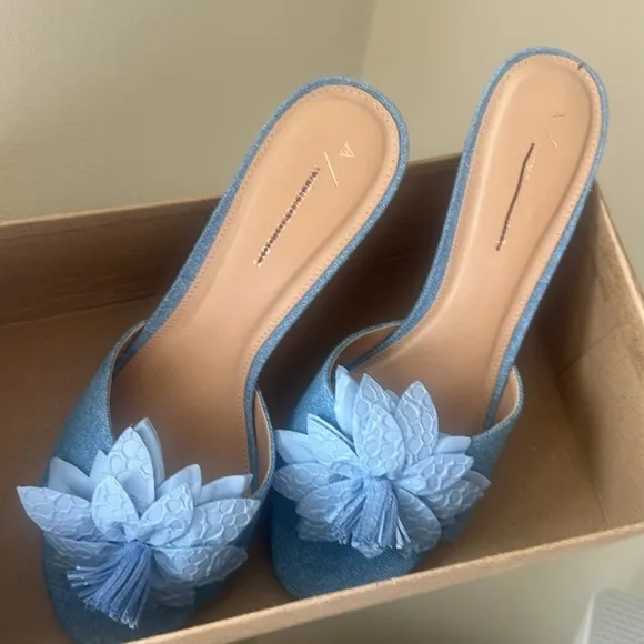 Anthropologie 3D Floral Kitten Heels