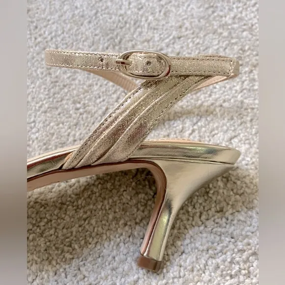 Anthropologie BHLDN Hitherto leather Bridal shoes kitten heels gold metallic 6