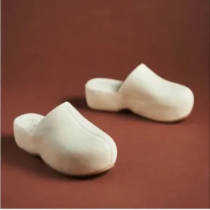 Anthropologie Coconuts by Matisse Bubble Clogs White Ivory 10 41