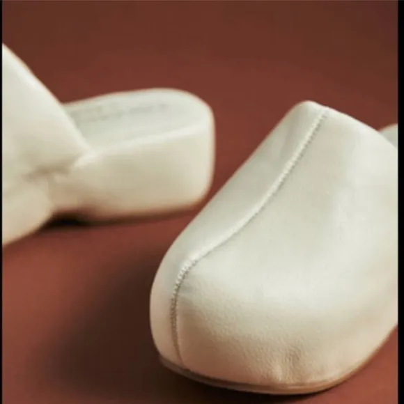 Anthropologie Coconuts by Matisse Bubble Clogs White Ivory 10 41