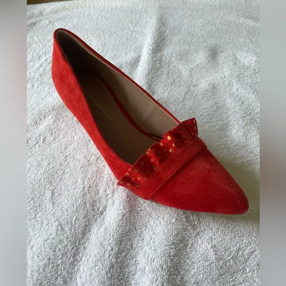 ANTHROPOLOGIE NEW RED SUEDE KITTEN HEEL RUFFLE PUMPS SIZE 7.5