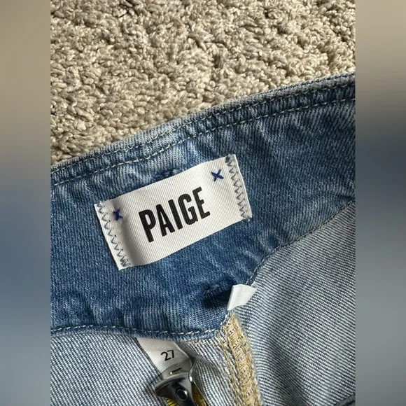Anthropologie Paige Sarah straight ankle Ultra High Rise Pleated Jeans 27 4 blue