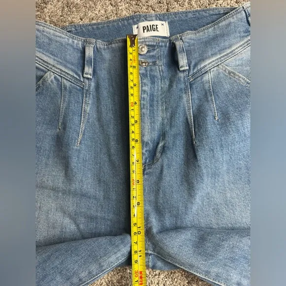 Anthropologie Paige Sarah straight ankle Ultra High Rise Pleated Jeans 27 4 blue