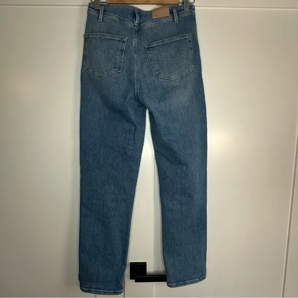 Anthropologie Paige Sarah straight ankle Ultra High Rise Pleated Jeans 27 4 blue