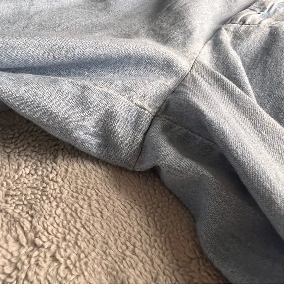 Anthropologie Pilcro &amp; The Letterpress Mina Drapey Chambray Culotte Shorts