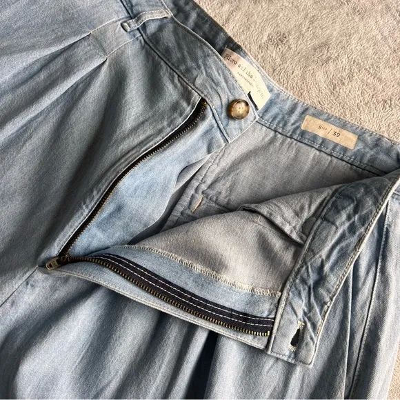 Anthropologie Pilcro &amp; The Letterpress Mina Drapey Chambray Culotte Shorts