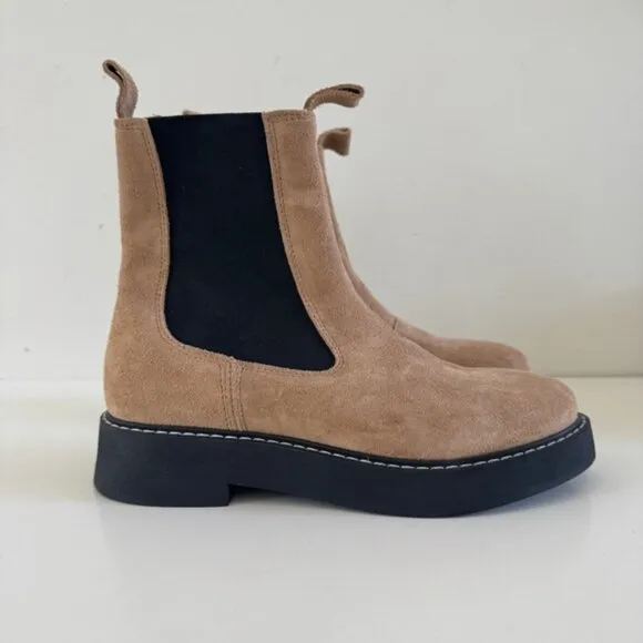 ANTHROPOLOGIE • Pilcro Contrast Stitch Boot in Neutral • 7.5
