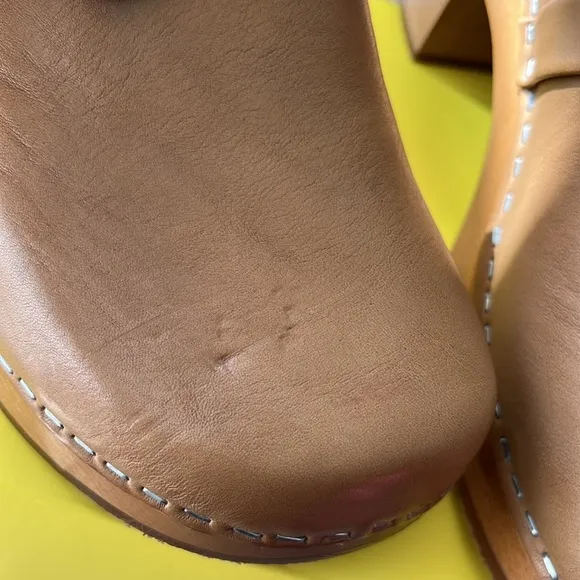 Anthropologie  Swedish Hasbeens NWT Camel Bow Slip in Husband Clog 🌸 🌈❤️